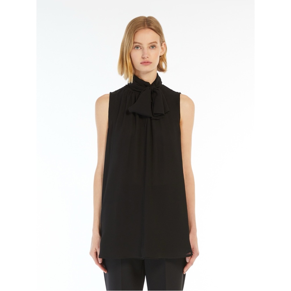 New w/ Tags Max Mara Silk Pussybow Blouse sizes 6